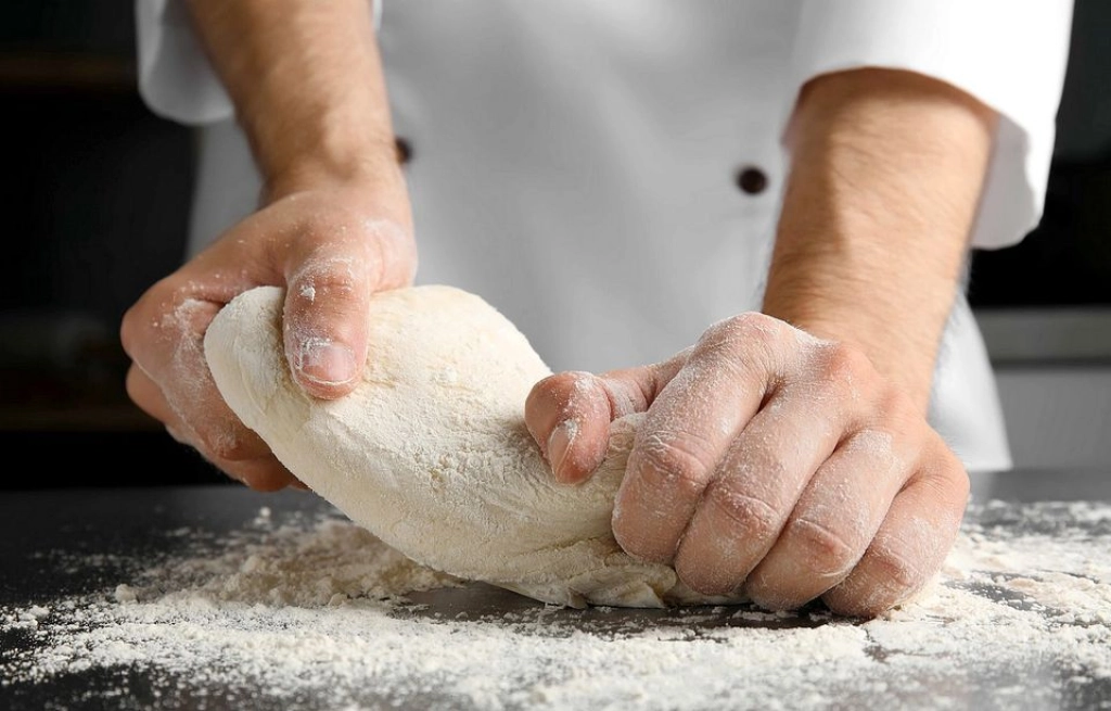 Gluten : Les secrets de sa chimie complexe pour des pâtisseries légères et aériennes