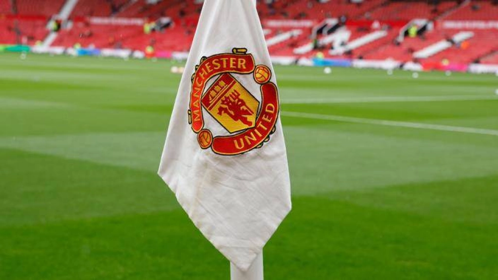 Manchester United et son nouveau bailleur de fonds : une ambition renouvelée pour le mercato avec Mbappé, Rabiot et De Jong