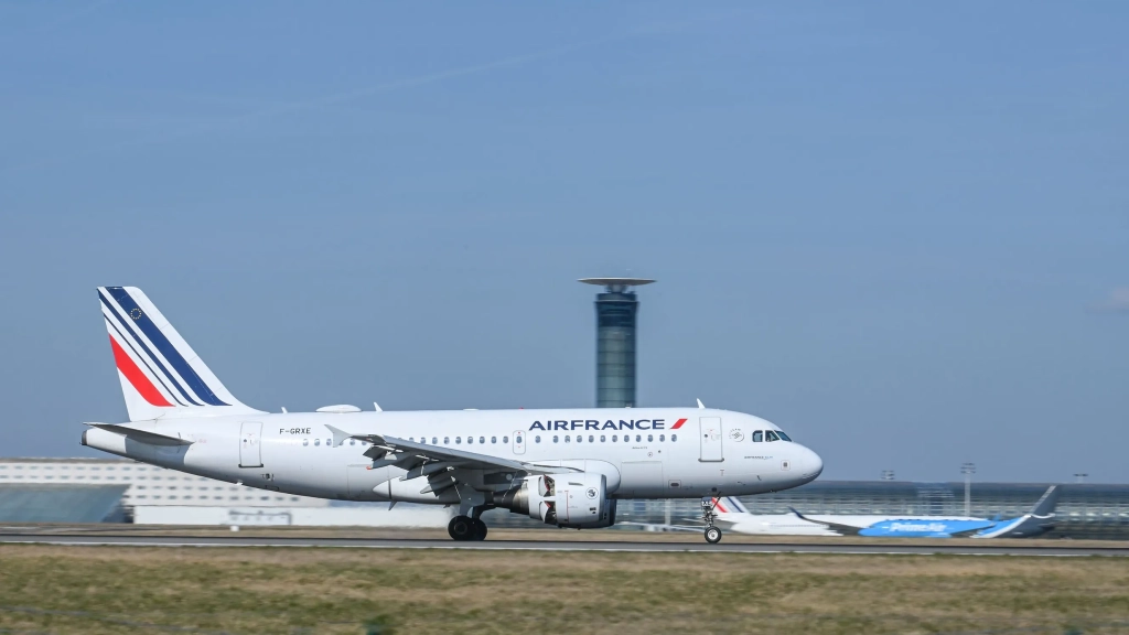 Transport aérien : les Jeux olympiques pèseront sur l’activité d’Air France-KLM cet été