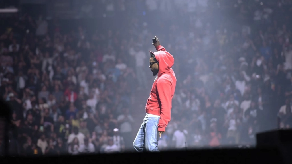 Kendrick Lamar publie le clip de "Not Like Us", la chanson qui s'attaque à Drake