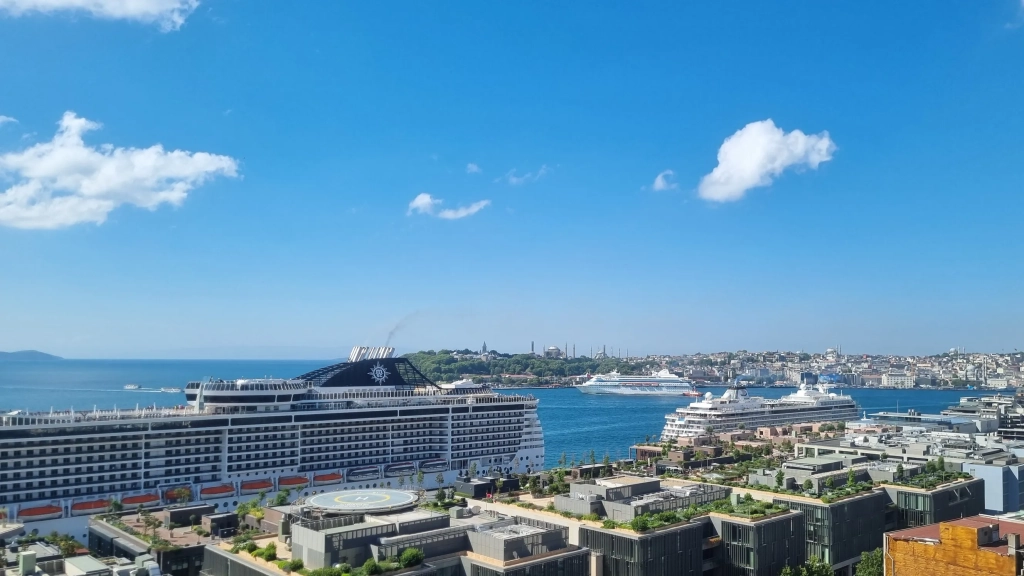 REPORTAGE. Malgré l'inflation, Istanbul attire de plus en plus de touristes du monde entier